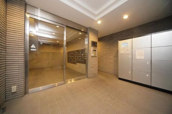 ロビー・ラウンジ