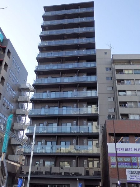 ZOOM東新宿外観写真