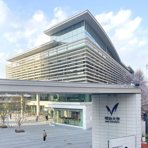 私立明治大学和泉キャンパス