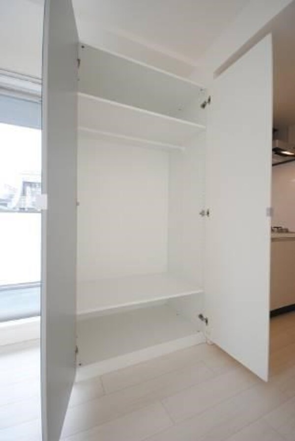 収納(★《見学予約受け付け中》設備充実のハイグレード賃貸マンション)