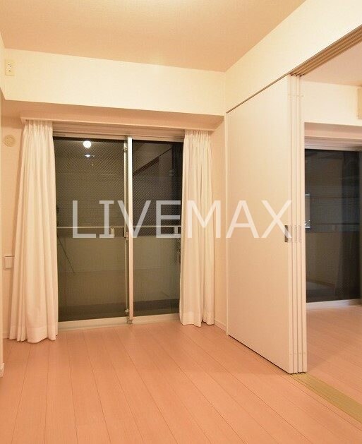 物件内観写真8　(※同じ間取り別号室参考写真)