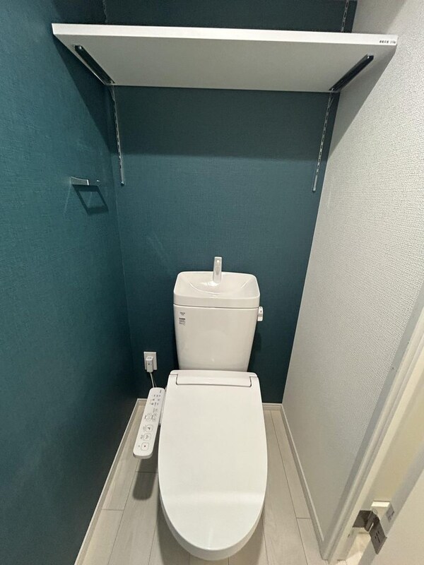 トイレ(別号室参考写真)