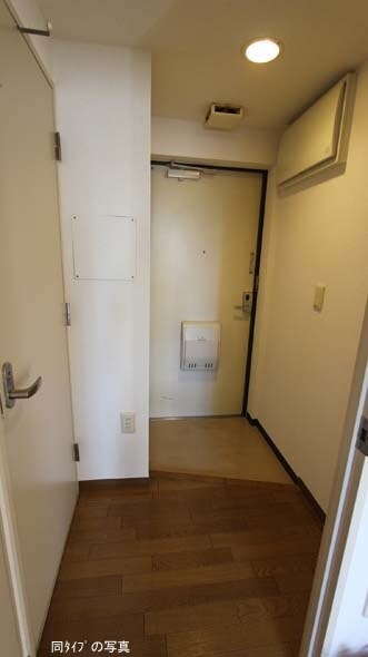 物件内観写真12　(※同じ間取り別号室参考写真)