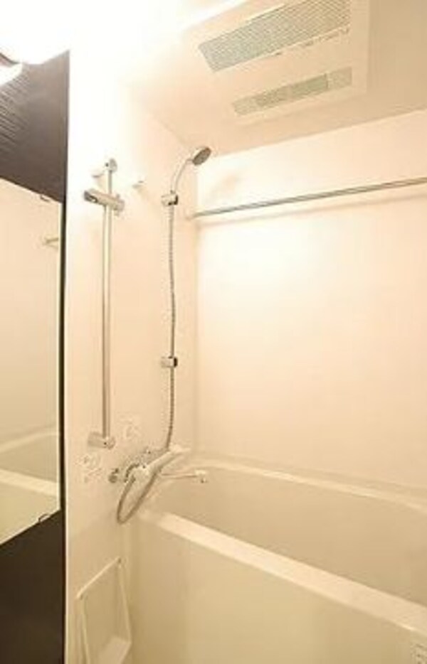 浴室(別号室参考写真)