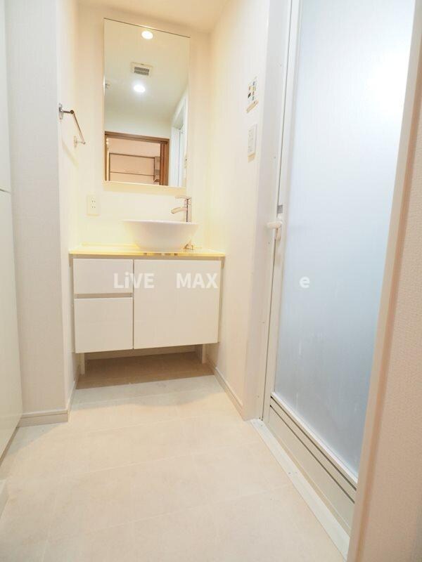 物件内観写真9　(別号室参照)