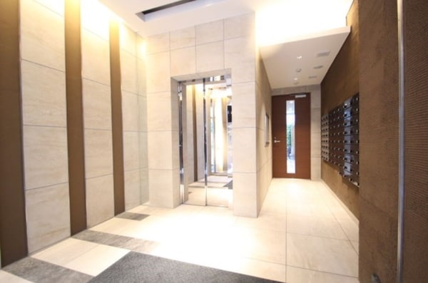 ロビー・ラウンジ