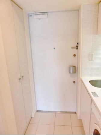 物件内観写真4　(別号室参考写真)