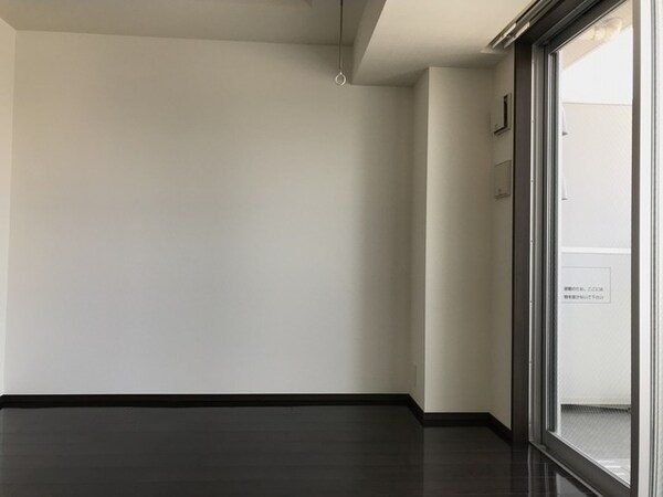 内装他