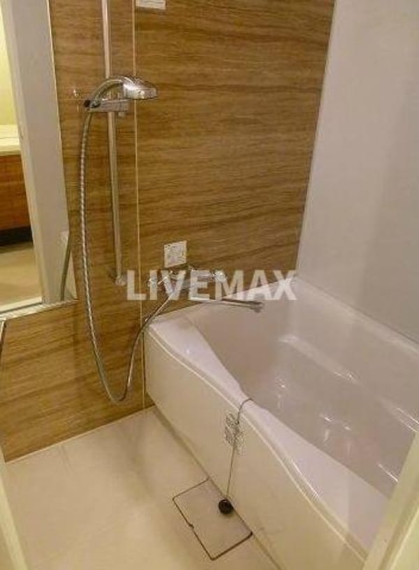 浴室(★《見学予約受け付け中》設備充実のハイグレード賃貸マンション)