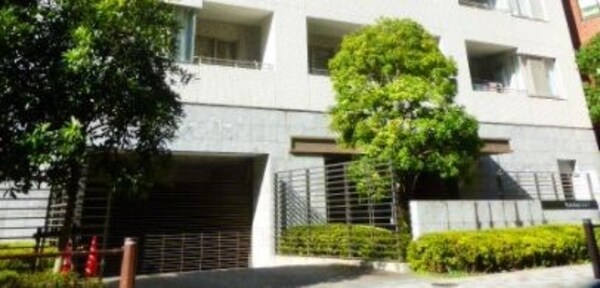 エントランス(　★《見学予約受け付け中》設備充実のハイグレード賃貸マンショ)