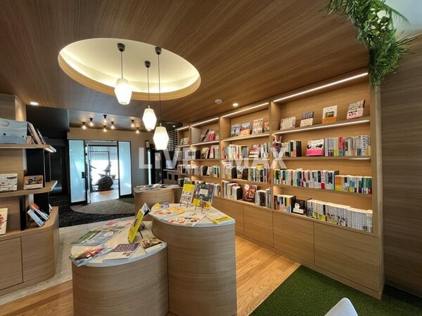 ロビー・ラウンジ