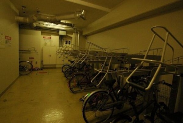 建物設備(駐輪場)