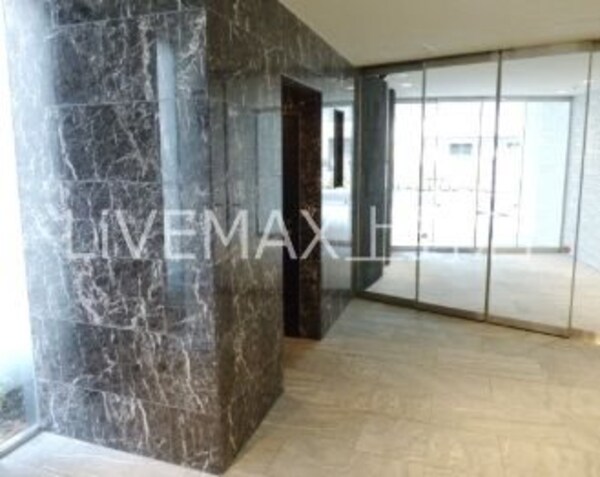 ロビー・ラウンジ