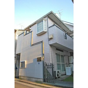 レオパレス千川外観写真