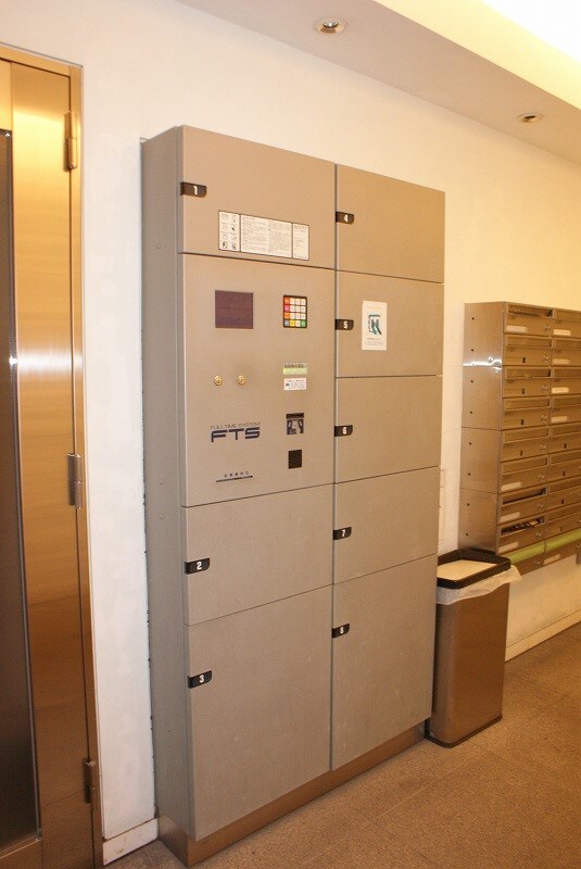 物件内観写真19　(宅配ボックス)