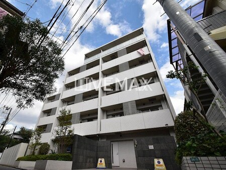 ガリシア新宿WEST外観写真