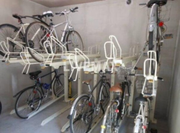駐車場(駐輪場)