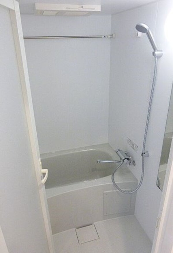 浴室(★設備充実の分譲型賃貸マンション★)