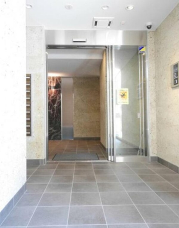 ロビー・ラウンジ