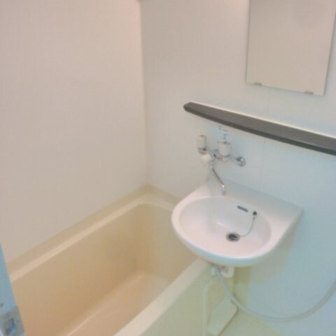 物件内観写真12　(リノベーション実施前)