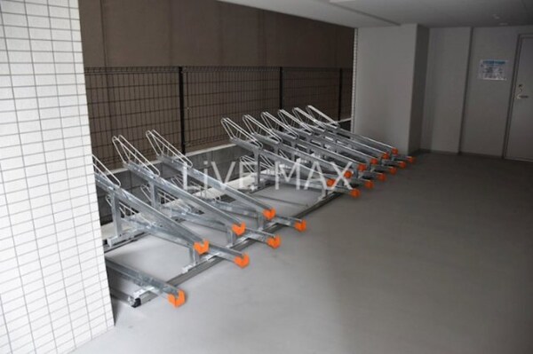 駐車場(駐輪場)