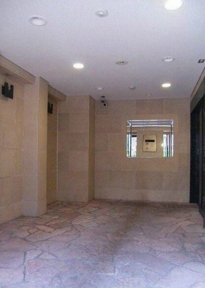 物件内観写真26　(～オートロックで安心のセキュリティ～)