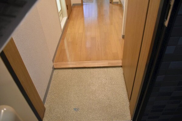 玄関(■家具、家電付き物件。■)