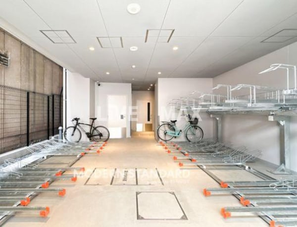 駐車場(駐輪場)