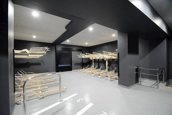 駐車場(駐輪場)