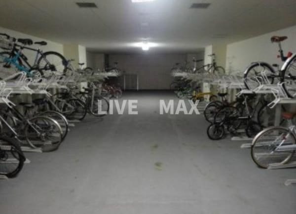駐車場(駐輪場)