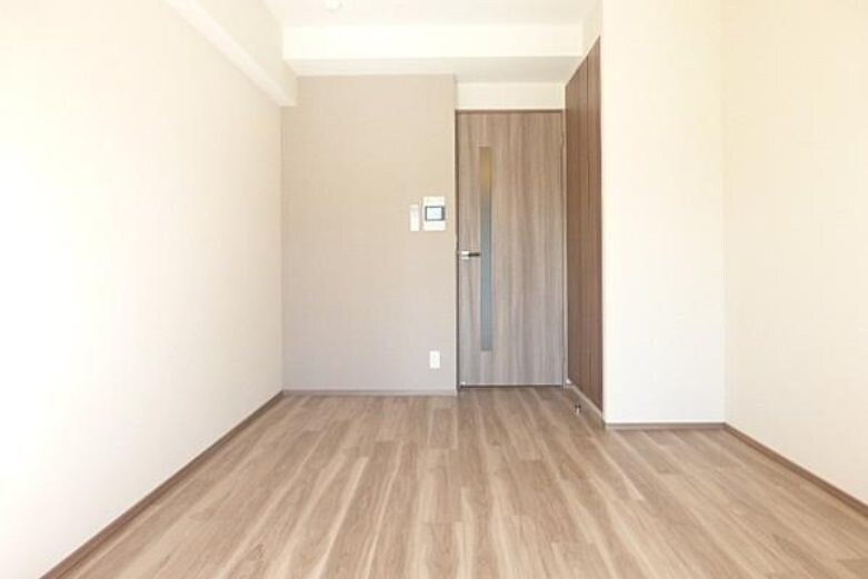 物件内観写真4　(別号室参考写真)