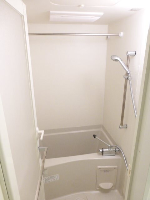 物件内観写真17　(別号室参考写真)