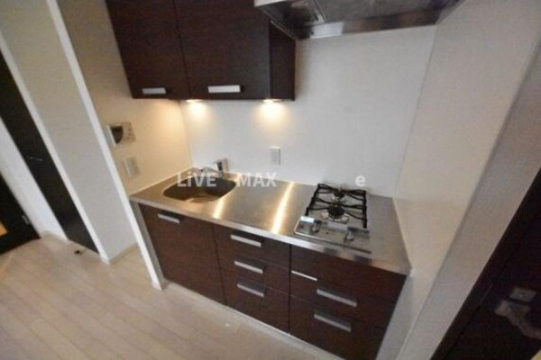 キッチン(～システムキッチンで料理が楽しく～)