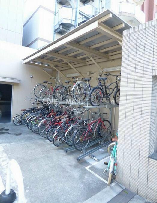 物件内観写真15　(～自転車は駐輪場へ～)