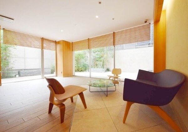 ロビー・ラウンジ