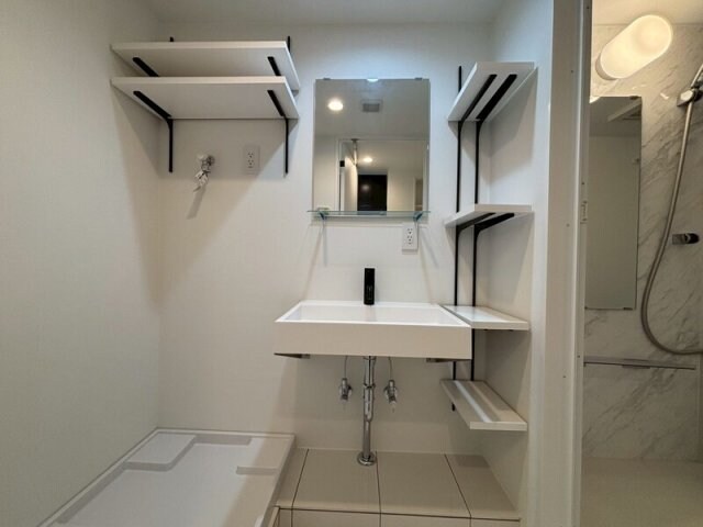 物件内観写真12　(別号室参照)