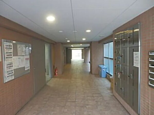 ロビー・ラウンジ