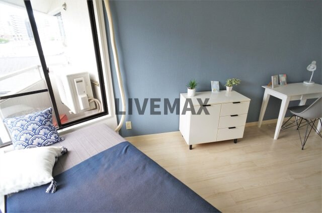 物件内観写真14　(～お手紙はメールボックスで受けており～
～鉄筋コンクリート造)