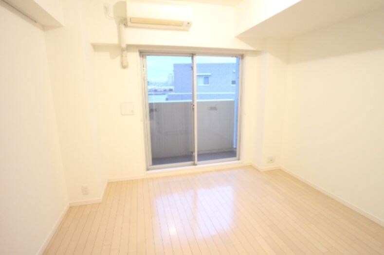 物件内観写真8　(別号室参考写真)