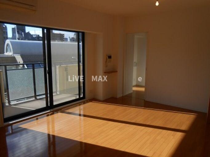 物件内観写真6　(別号室参考写真)