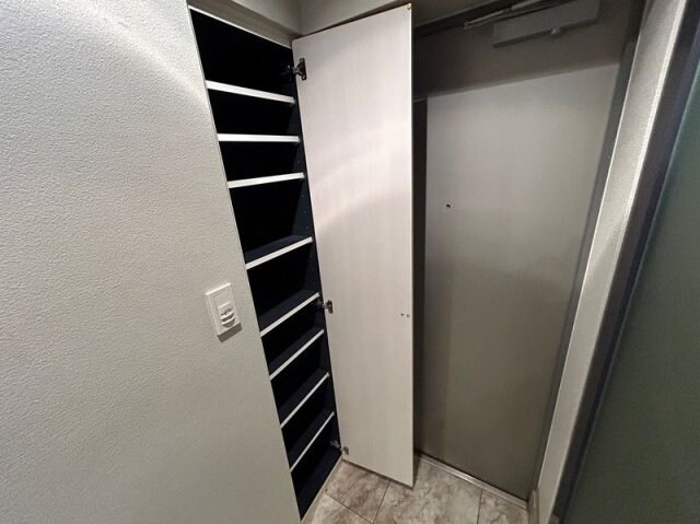 物件内観写真4　(別号室参照)