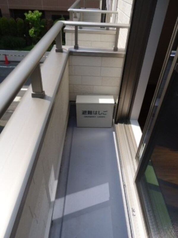 バルコニー(別号室参考写真)