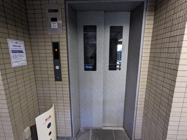 ロビー・ラウンジ