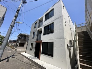 エピ三軒茶屋外観写真