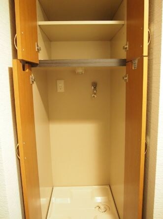 物件内観写真11　(別号室参考写真)