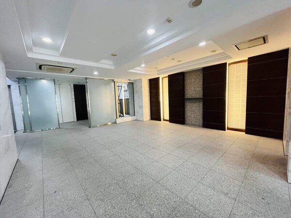 ロビー・ラウンジ