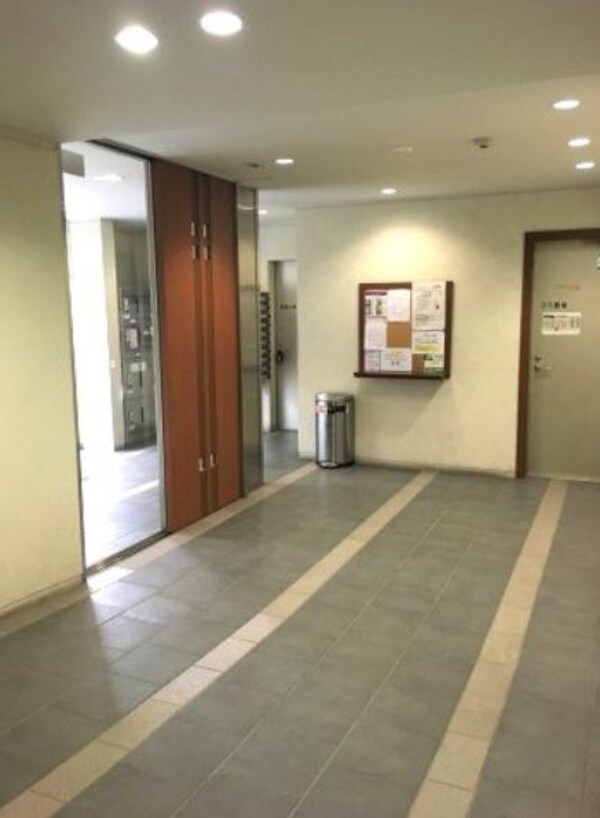 ロビー・ラウンジ