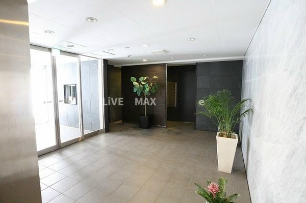 ロビー・ラウンジ