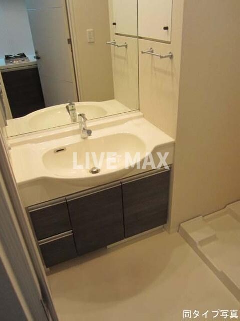 物件内観写真8　(別号室参考写真)