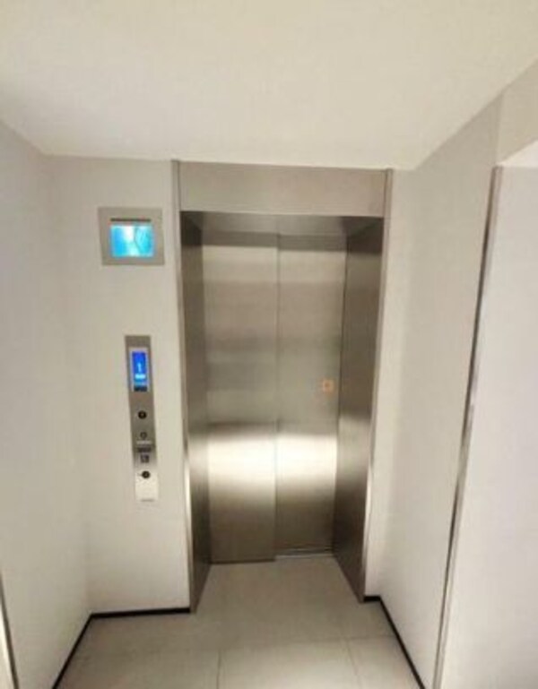 ロビー・ラウンジ